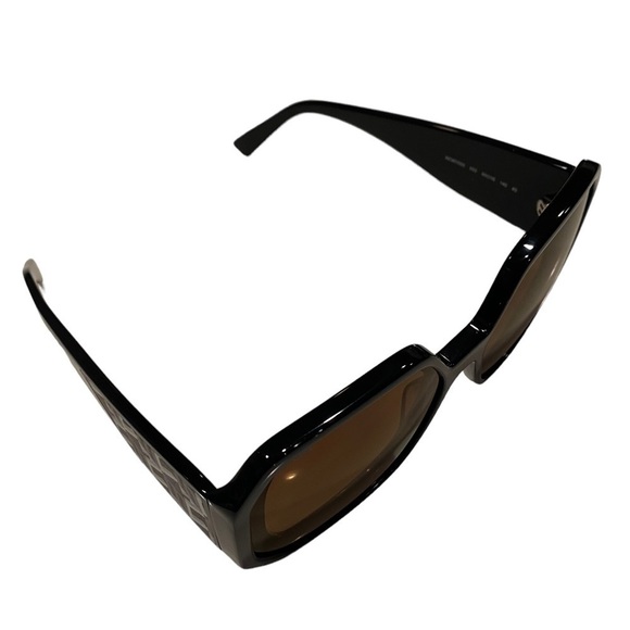 MCM Geometric Sunglasses 709S 002-Gradient-Black/White Leather Inserts - Picture 5 of 15